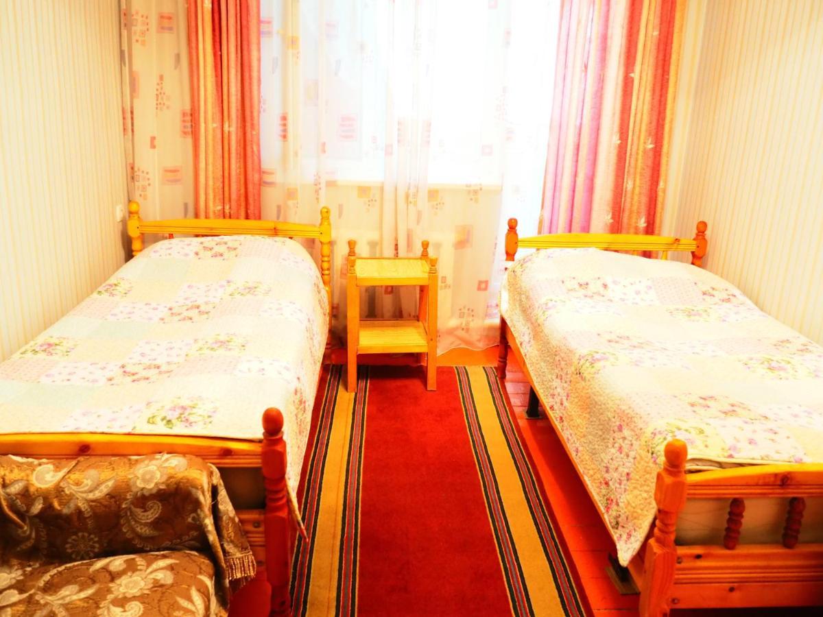 Baktygul Guesthouse Naryn Exterior foto