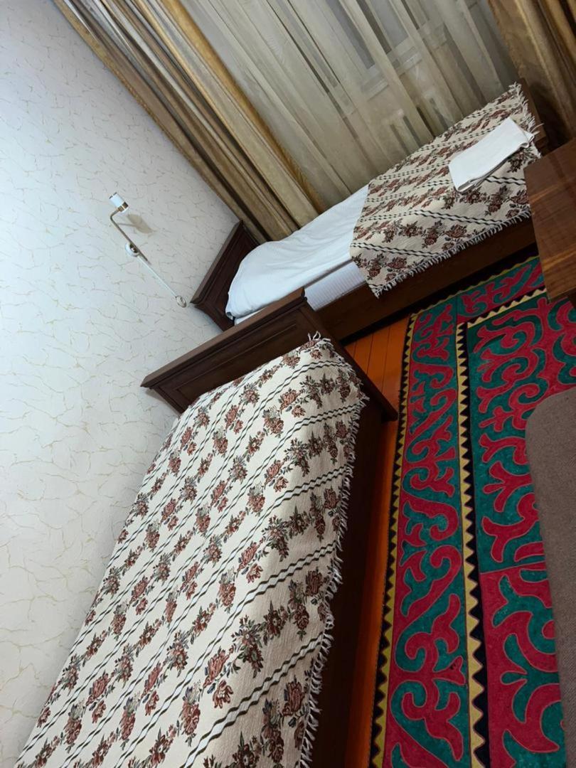 Baktygul Guesthouse Naryn Exterior foto